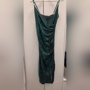 NWT PrettyLittleThing Emerald Green Sequin Dress